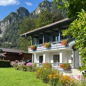 Hochfeld Апарт-отель